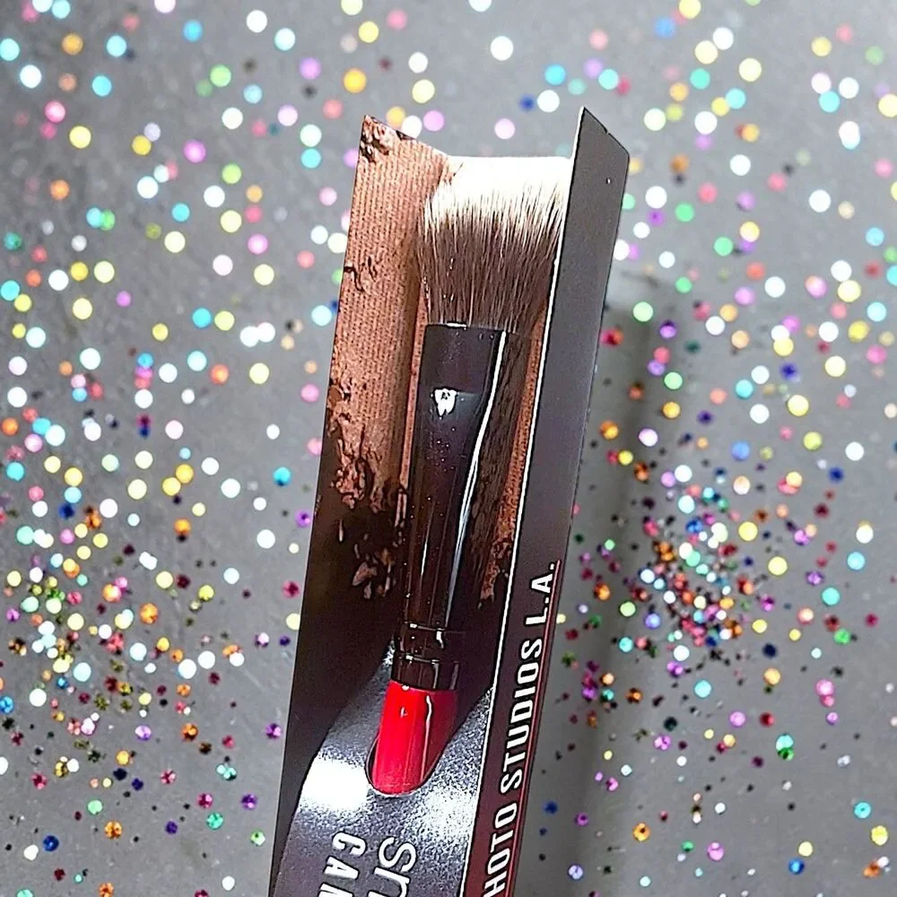 Smashbox Cosmetics Camera Ready Precise Highlighting Brush Brand New In Box